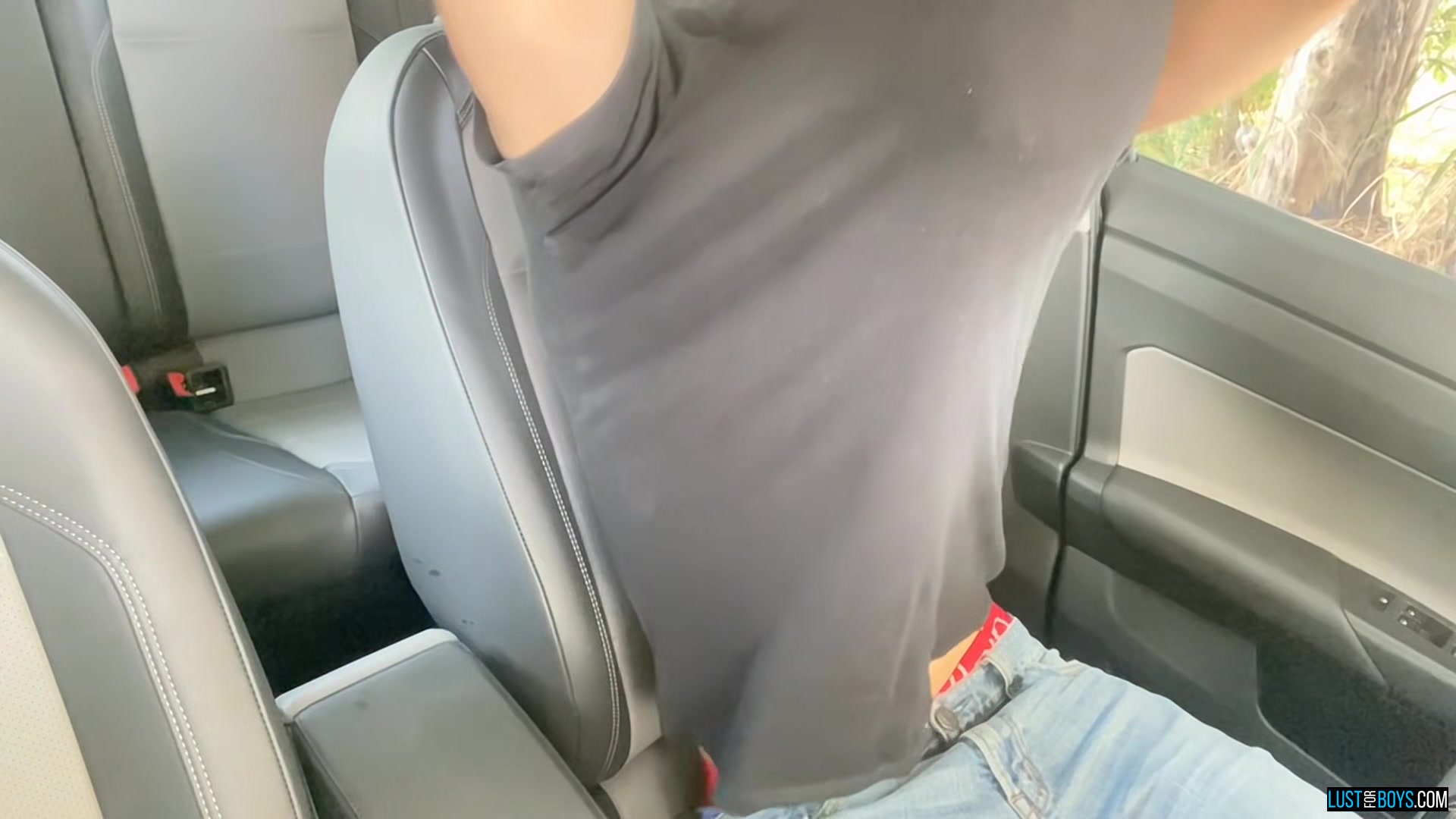 Car Jacking teen 18+ Boy Danny - Danny Bianchi