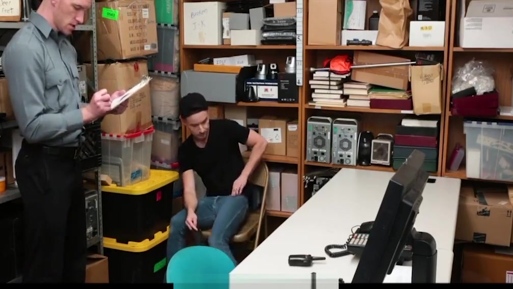 Skater ass fucked hard by hunk security officer-YOUNGPERP.COM