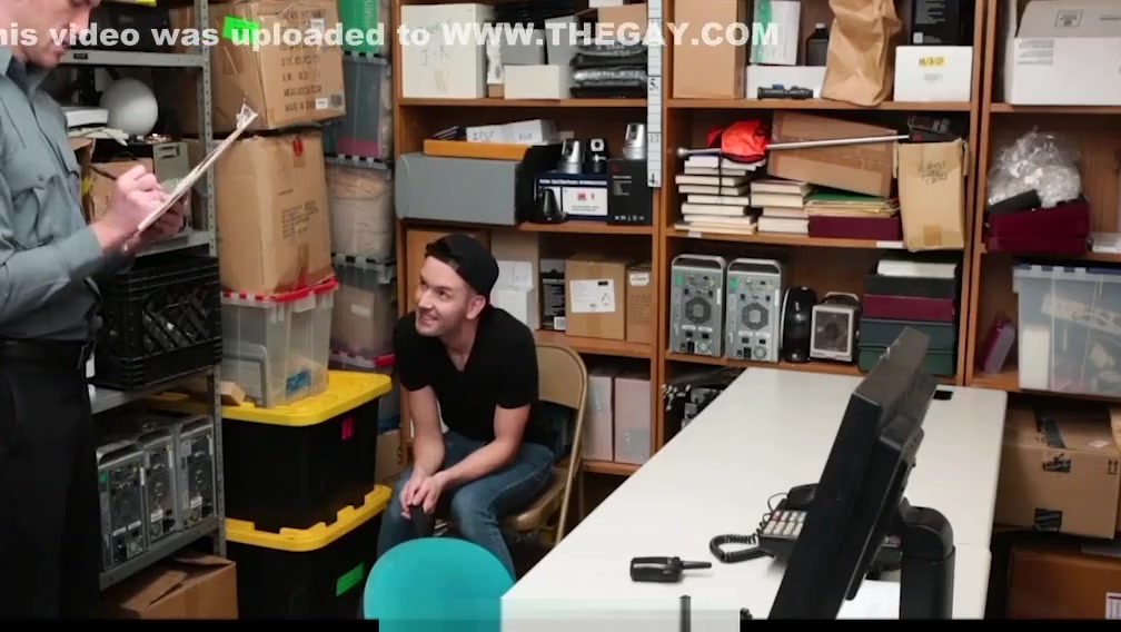 Skater ass fucked hard by hunk security officer-YOUNGPERP.COM