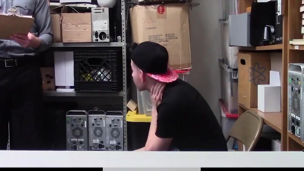 Skater ass fucked hard by hunk security officer-YOUNGPERP.COM