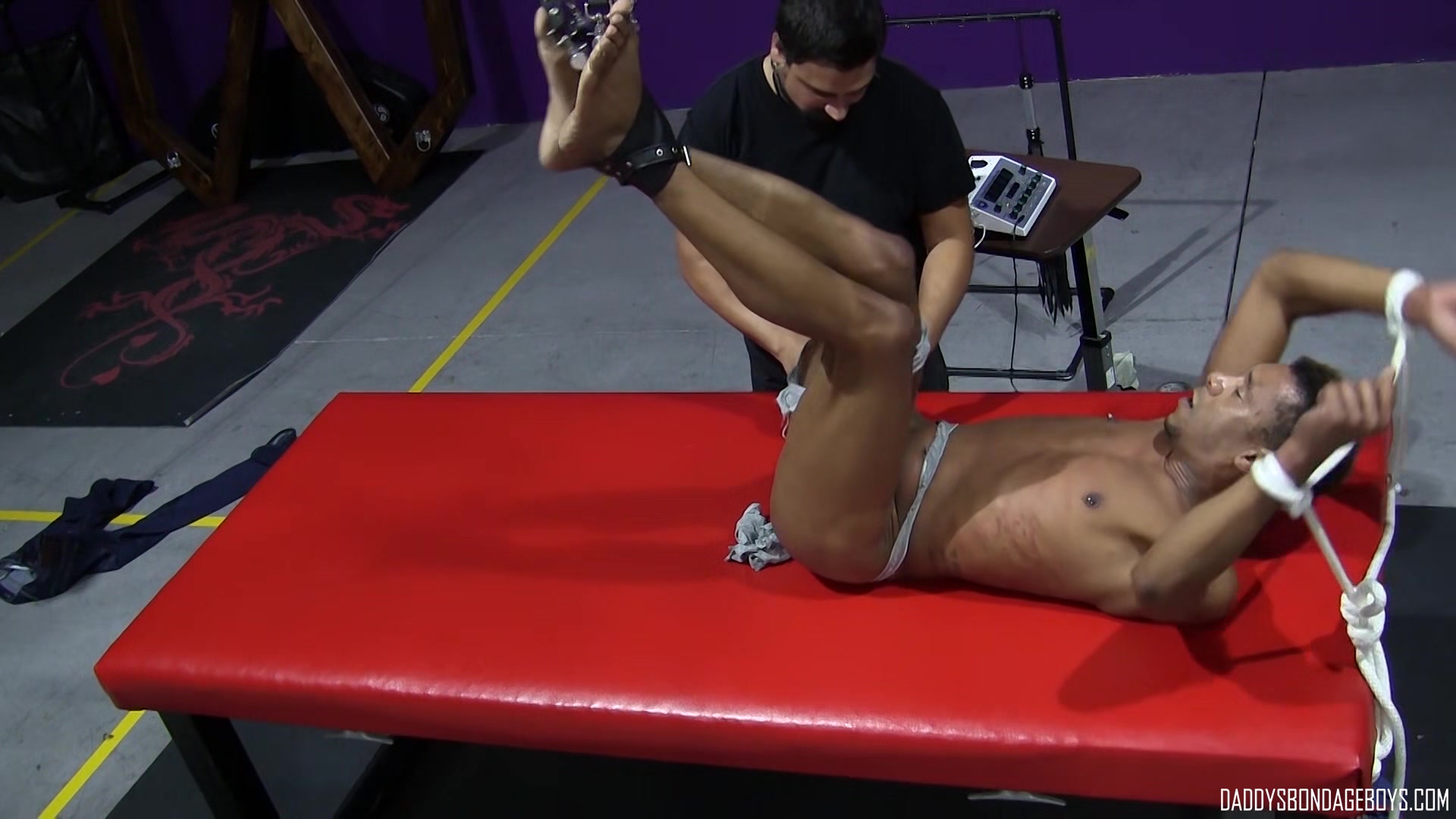 Electrodes Make Him Writhe! - RT & Kaden Roads