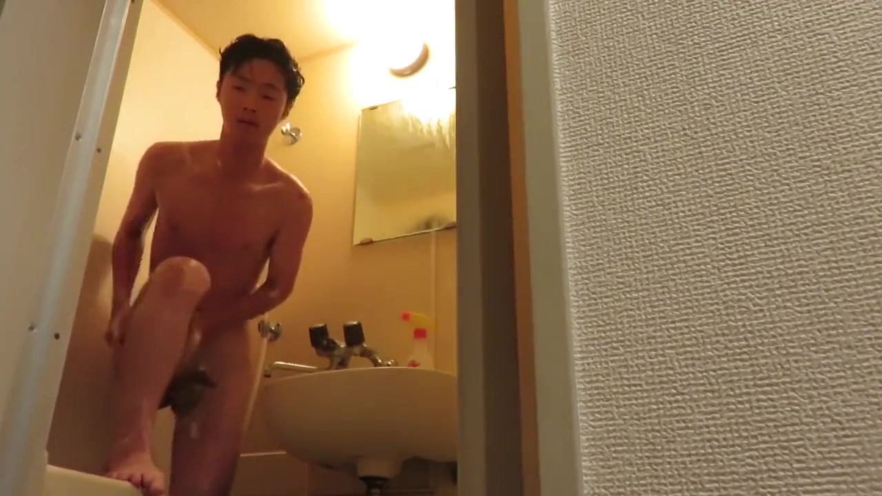 Japanese guy Ruki take a shower.