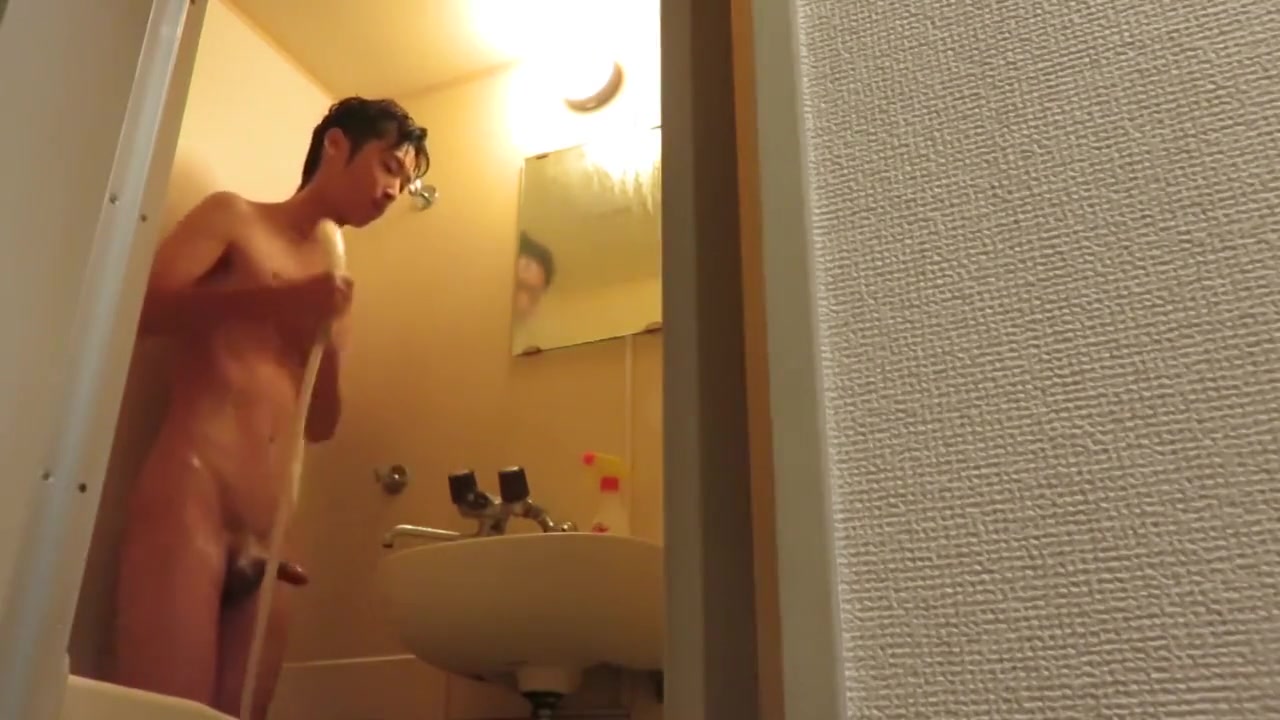 Japanese guy Ruki take a shower.