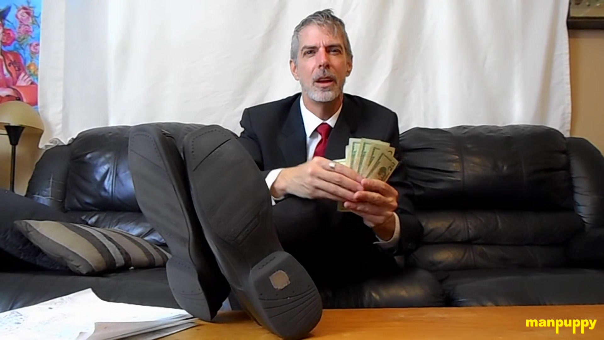 Worship Your Bosses Feet! - Richard Lennox
