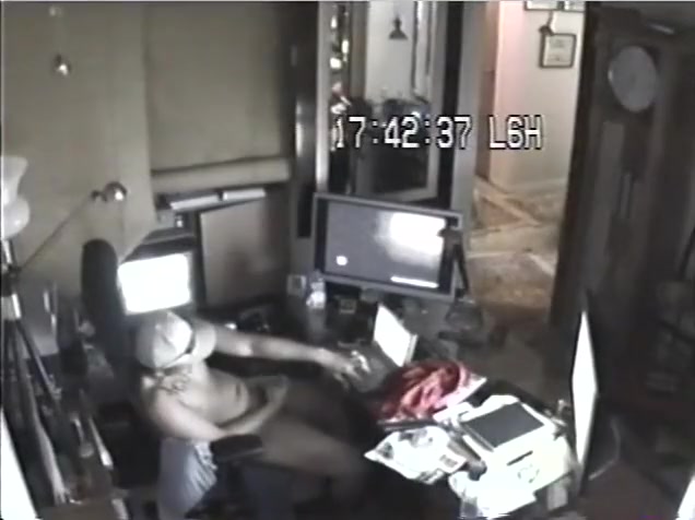 home office jacking 2