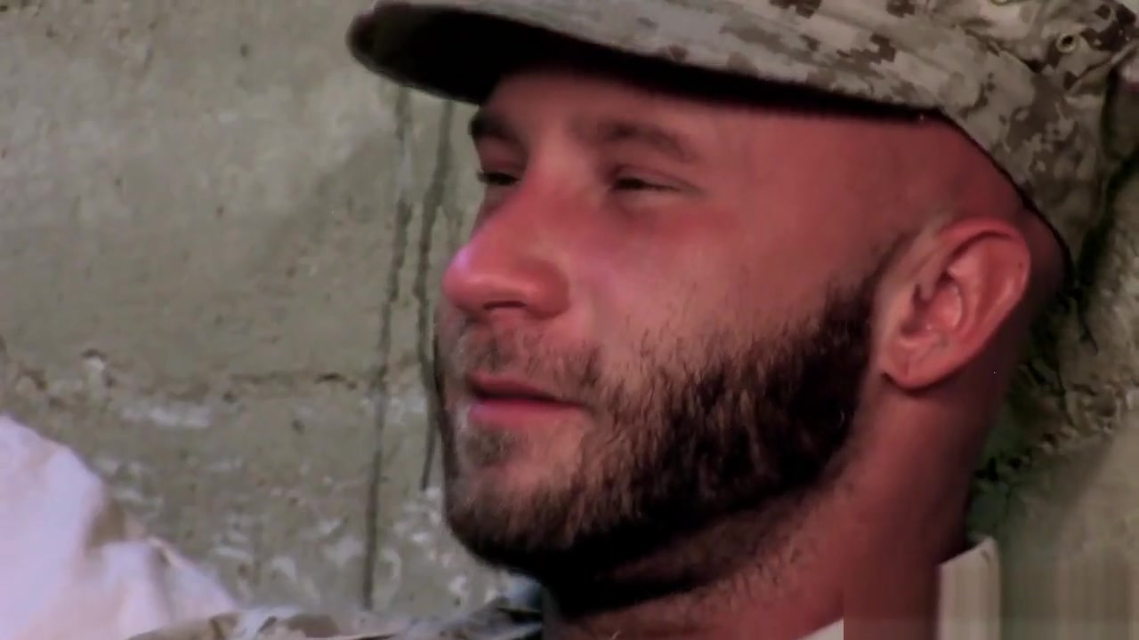 Buff military guy jizzed