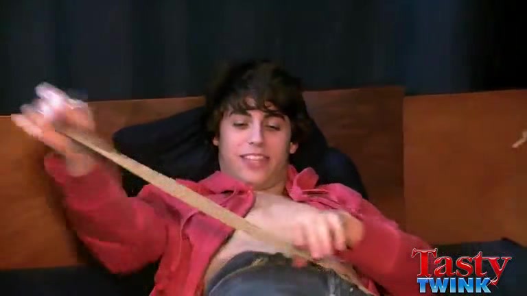Lucas' Cummy Hand - Lucas