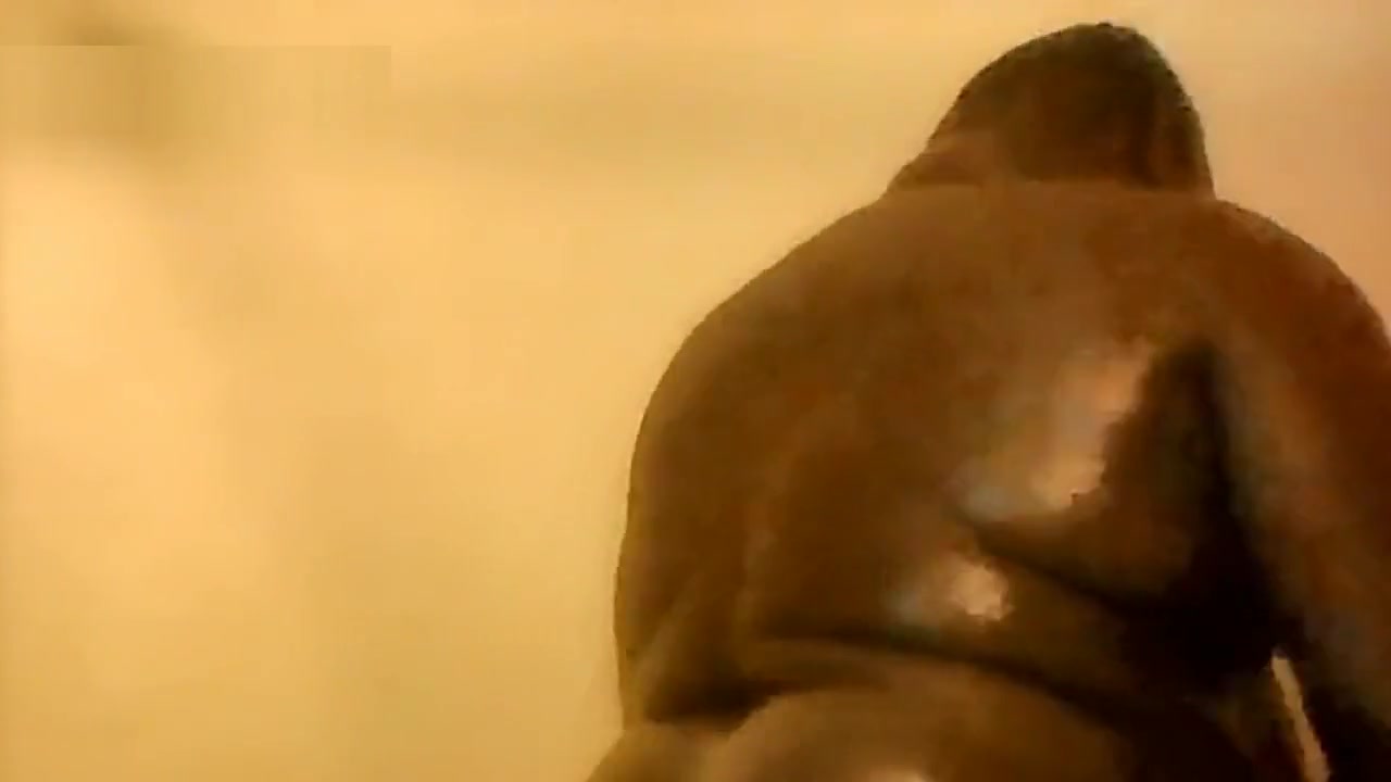 HOT AND NAKED IN THE SHOWER RAPPING