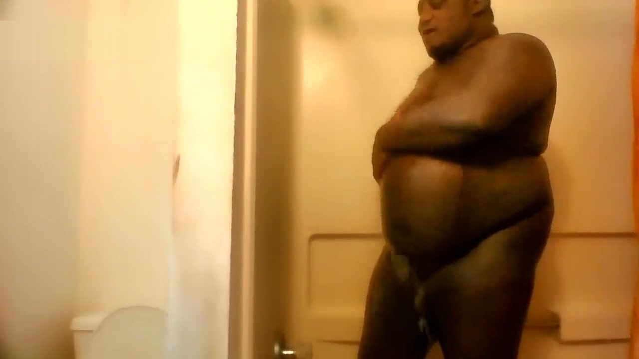 HOT AND NAKED IN THE SHOWER RAPPING