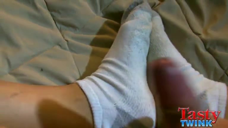 Angel Gets Cum on his Feet - Angel