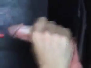 Straight guy in gloryhole