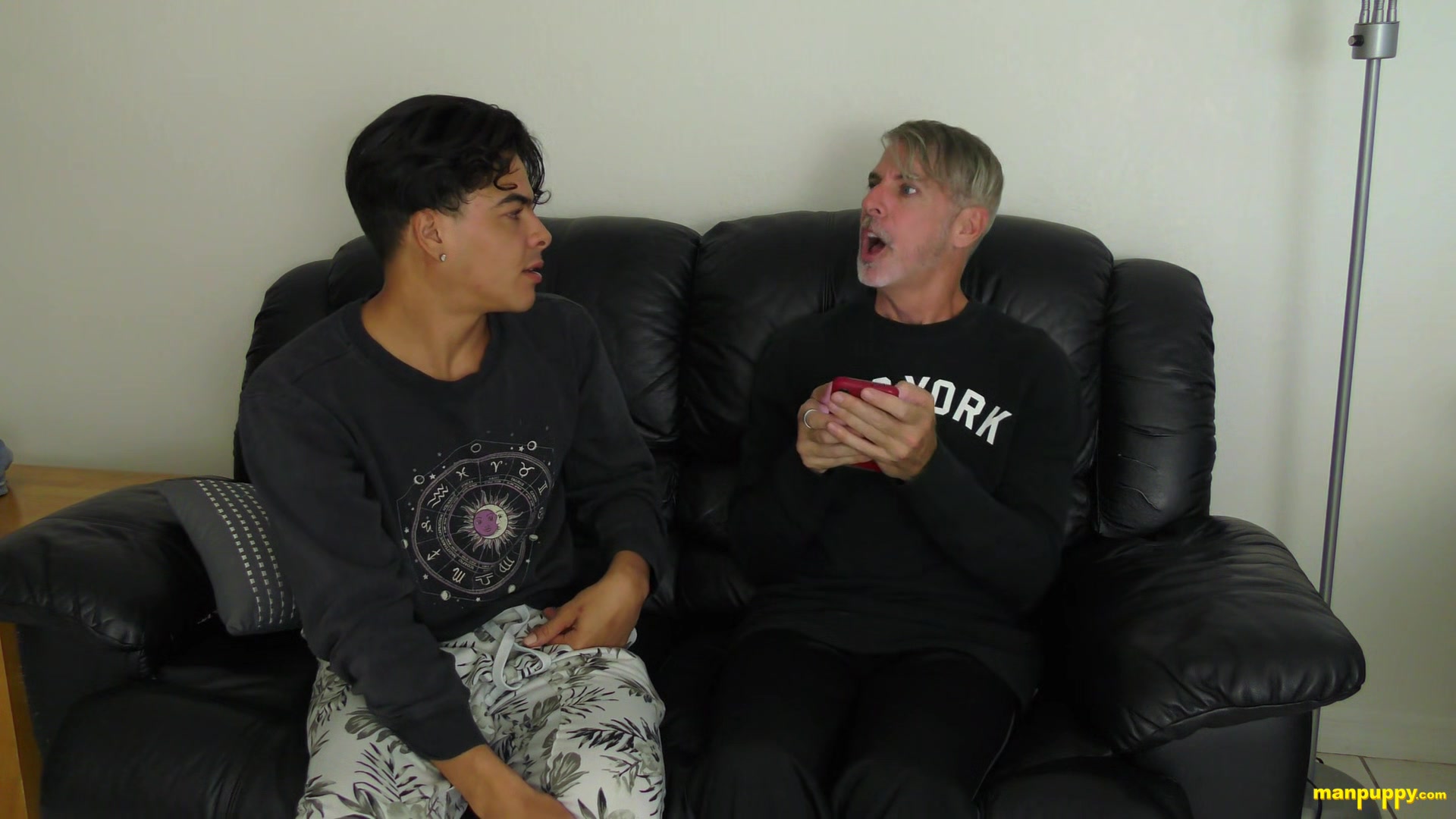 Boyfriends' Spanking Fight - Julian Jaden, Richard Lennox