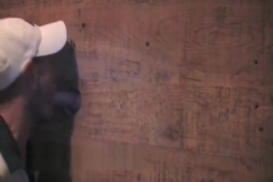 suck straight muscle guy un glory holes