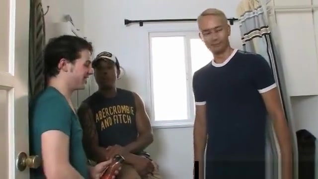 Fucking and sucking under the shower