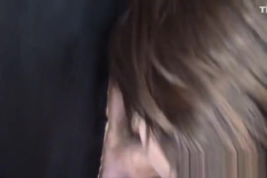 Guy cums twice at gloryhole
