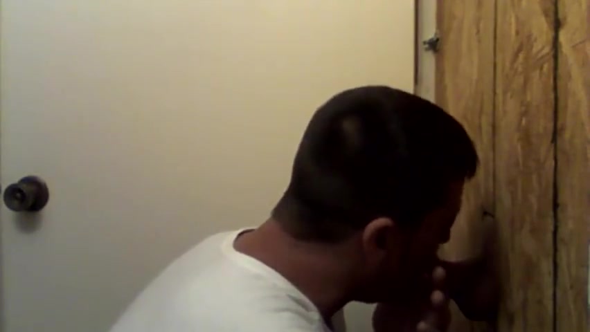 Gloryhole raw fuck
