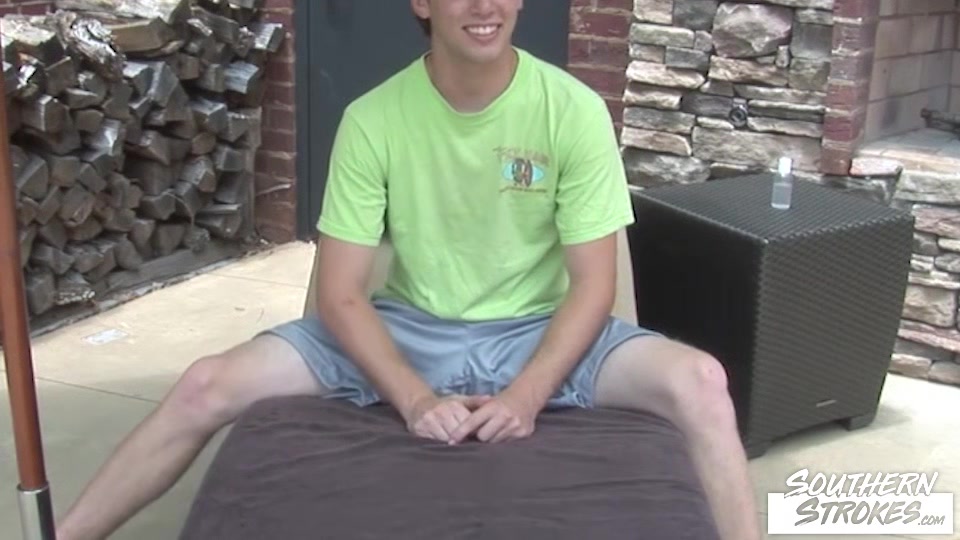 SOUTHERNSTROKES Kinky Twink Robbie Stevens Masturbates Solo