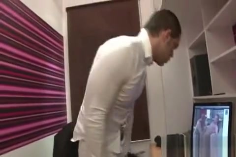 Jerk off in Office