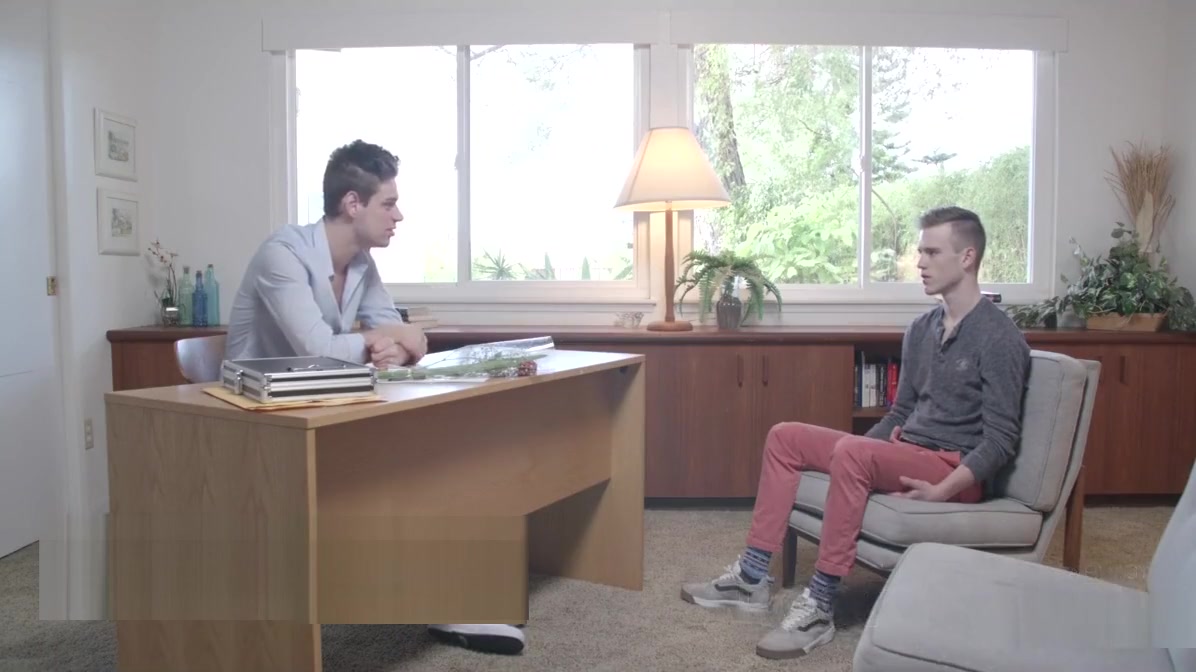 NextDoorRaw Twink Wants HOT Teacher's Bareback Dick