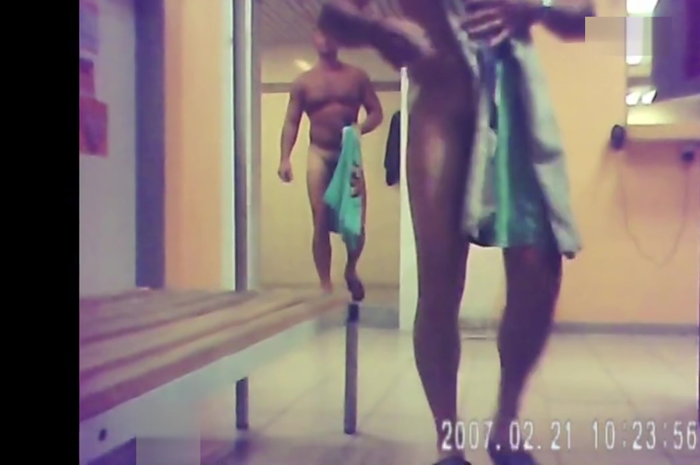gym shower 16
