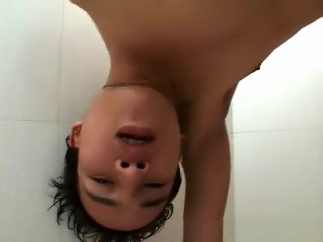 Asian Twinks Fuck in Shower