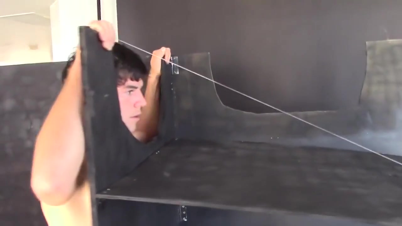 Suck And Bone, Gloryhole