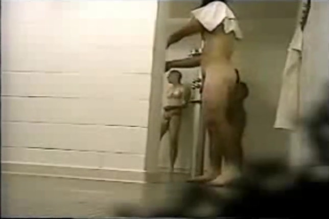 college jocks shower spycam2