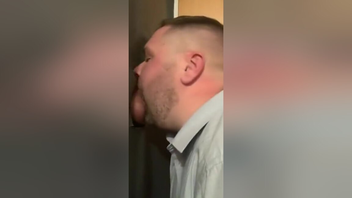 Thick straight cock visits glory hole
