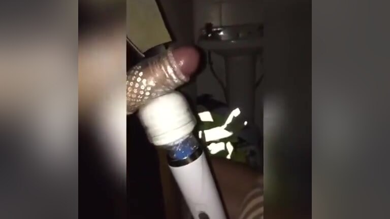 Gloryhole hung straight lads