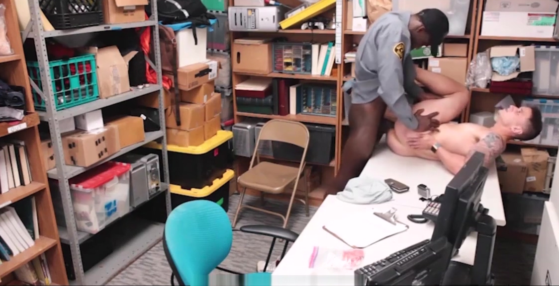 Hot Blonde Straight Jock Makes Fuck Agreement With Black Gay Officer For No Cops