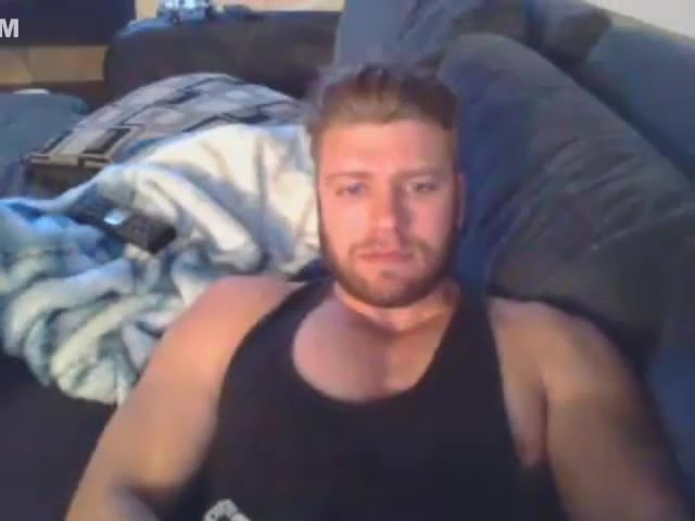 FIT GINGER MUSCLE STUD SHOWERS AND BLOWS A LOAD