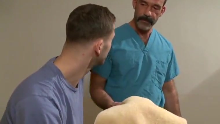 SF07 - Doctors &amp_ Step dads Scene 4 - Exam Room -Tony Bay &amp_ Roger