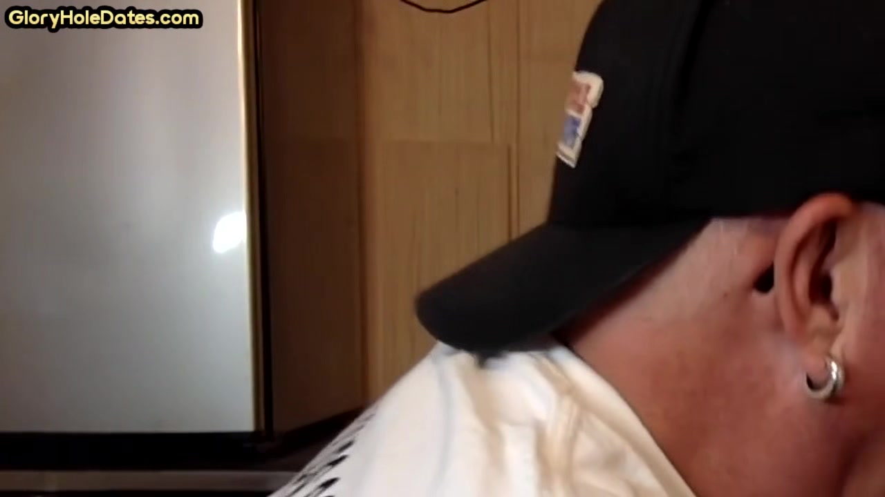 Homemade gloryhole DILF sucks cock in BJ and HJ closeup