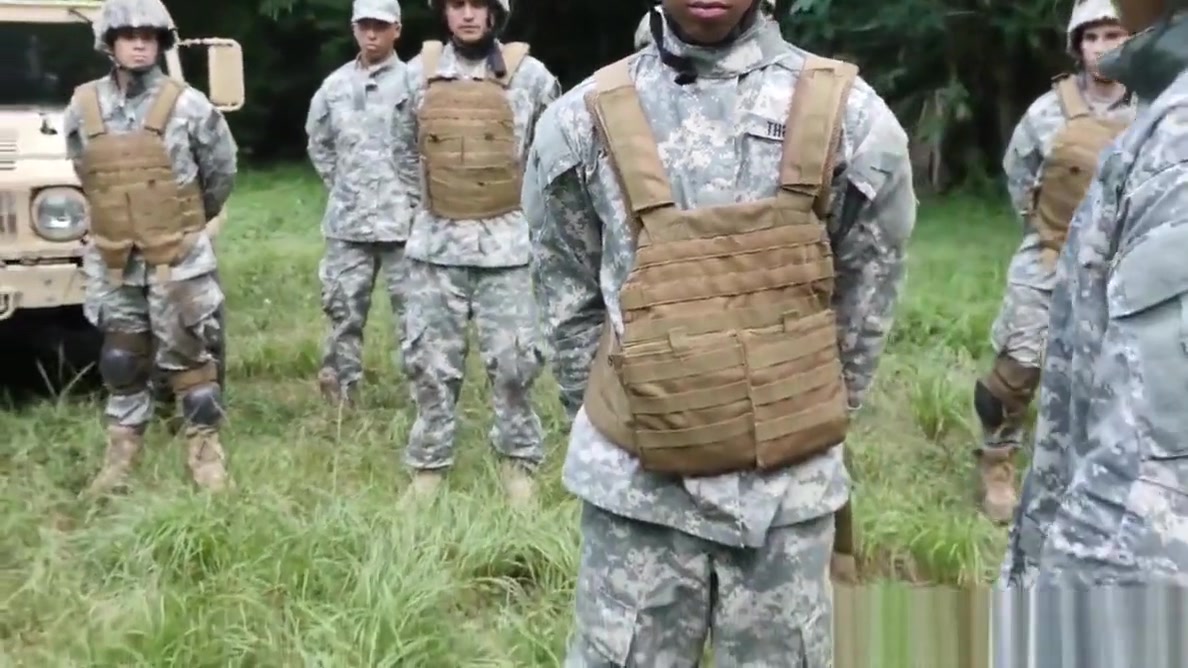 Military hunks rimming ass in outdoors orgy