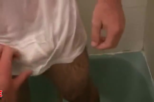 Gettin Dirty In The Shower