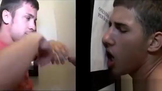 Tattoo guy sucked by gay boy in gloryhole
