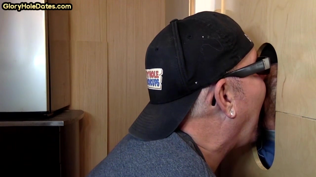 Gloryhole amateur DILF facial jizzed after BJ and HJ action