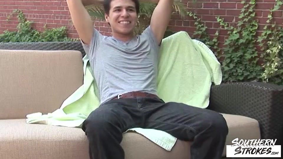 SOUTHERNSTROKES Latino Stud Leon Masturbates Big Dick Solo