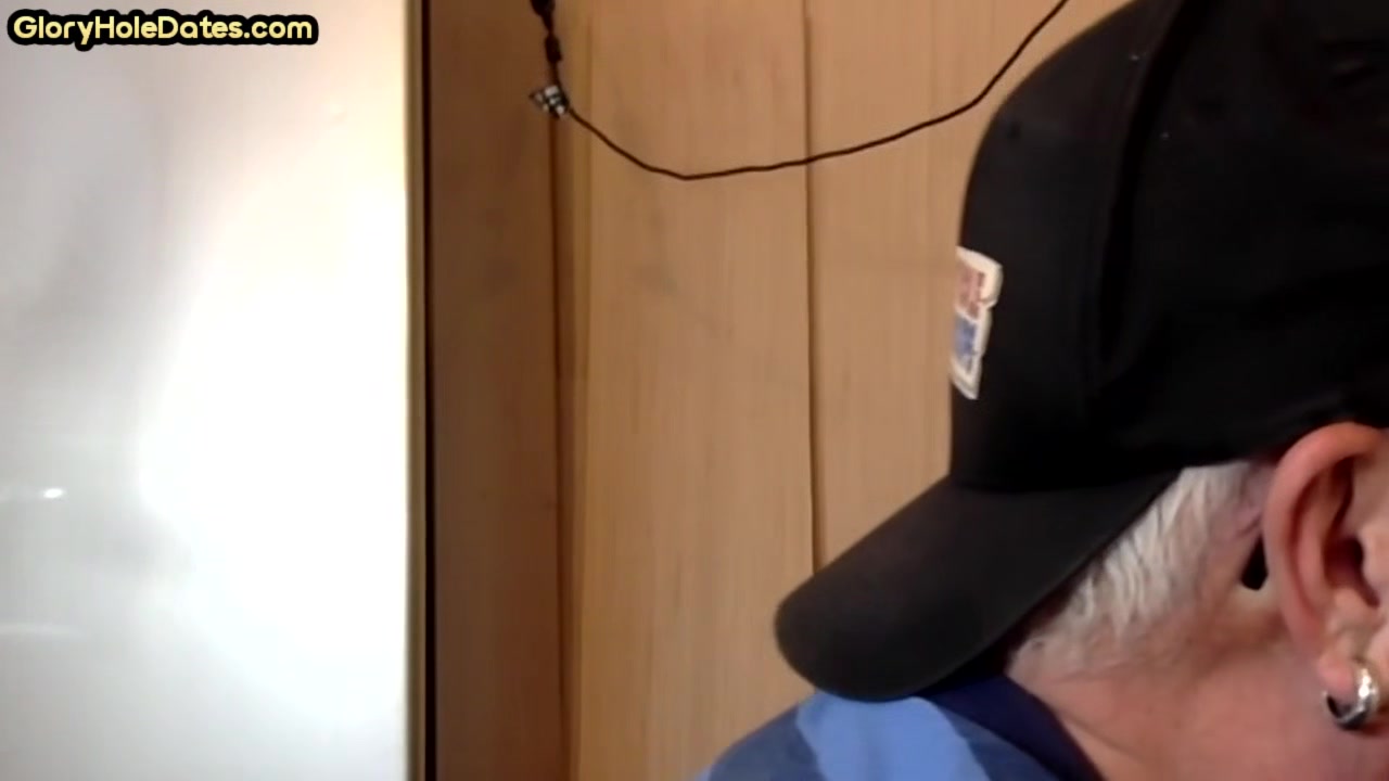 Gloryhole dude fucked in anal hole after sucking dick