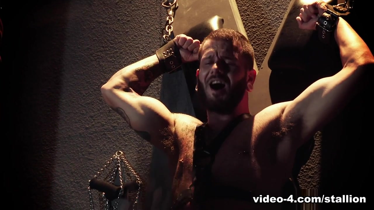 Dillon Diaz & Johnny Hill in No Limits