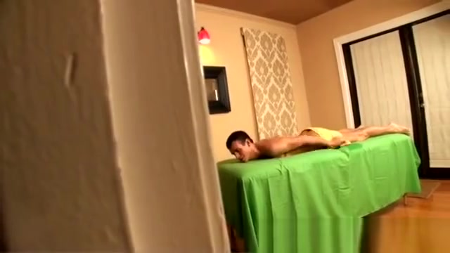 Guy plays with his penis before massage