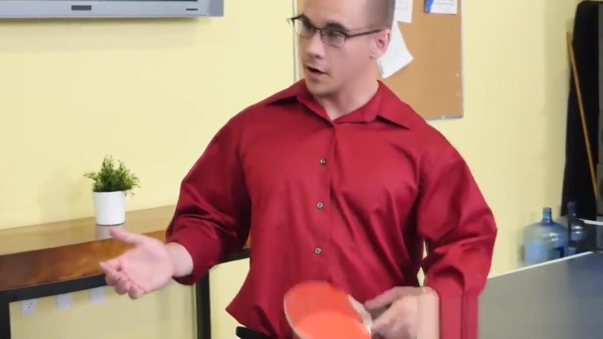 Jizzsprayed office stud gets pounded