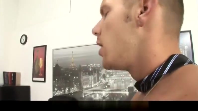 Gay guy cums whlie he gets ass fucked at the office