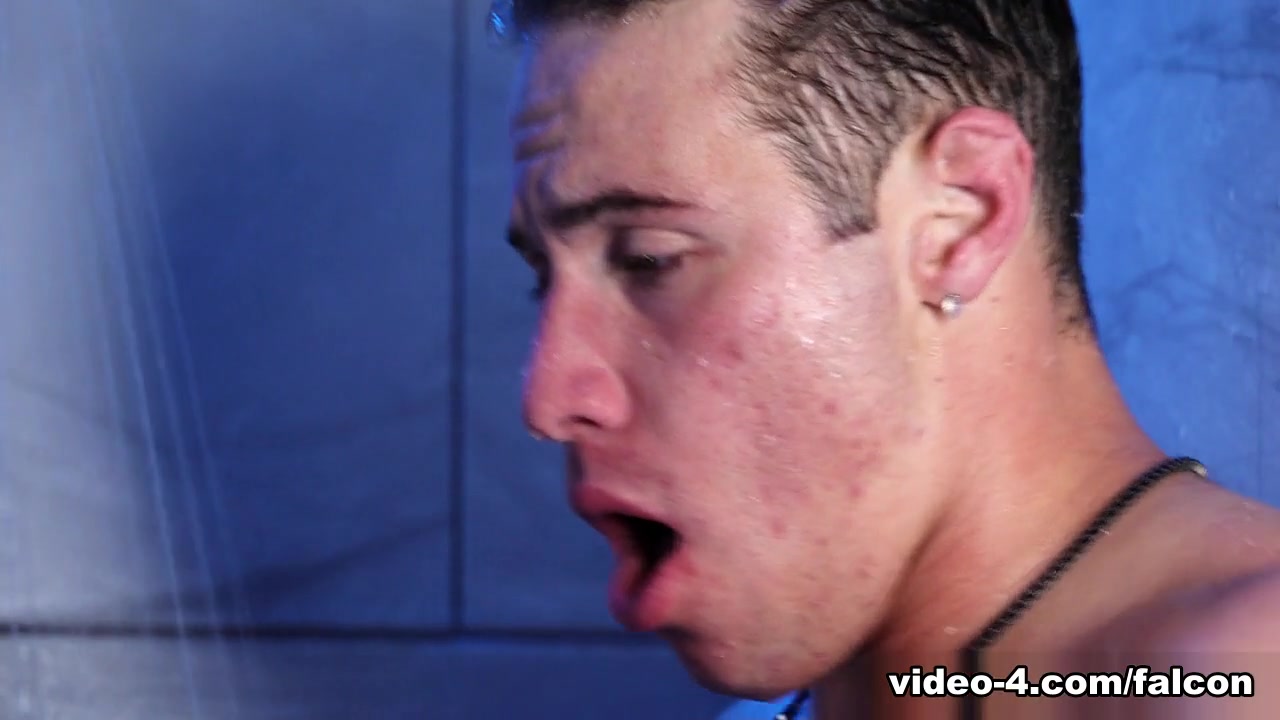 Kyle Fletcher & Jackson Bell in The Dick Down