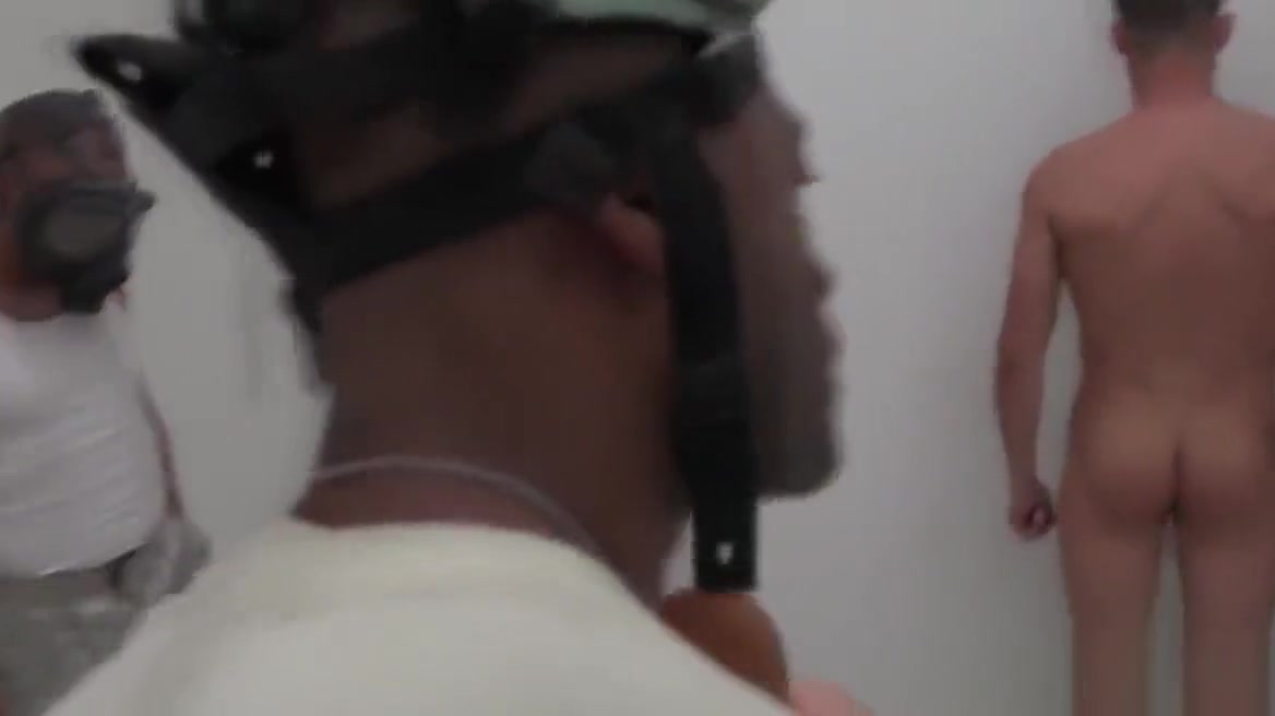 Military studs sucking cock in the shower