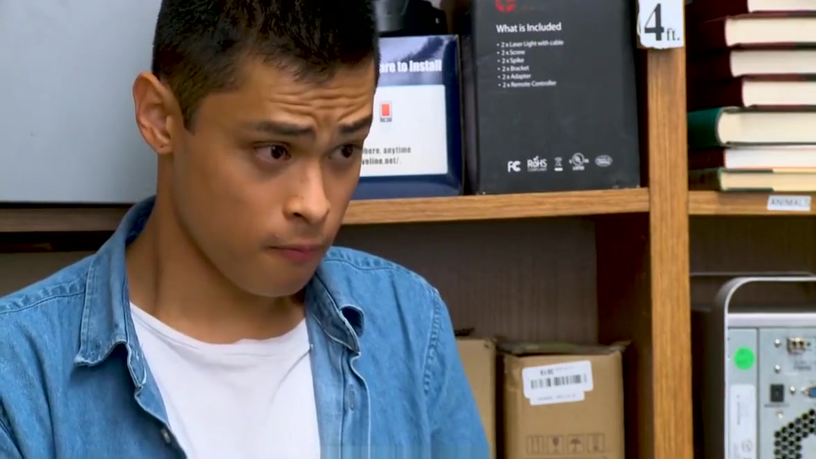 YoungPerps - Muscle guard takes a shoplifter’s virginity