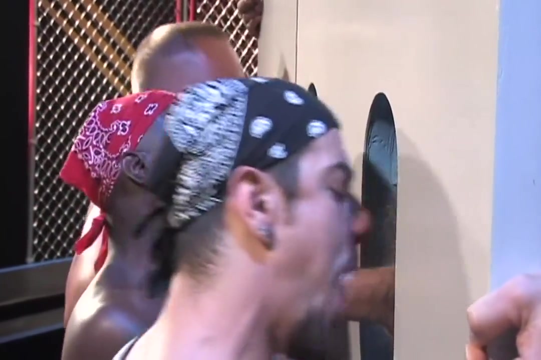 Antonio Biaggi buddies use a gloryhole