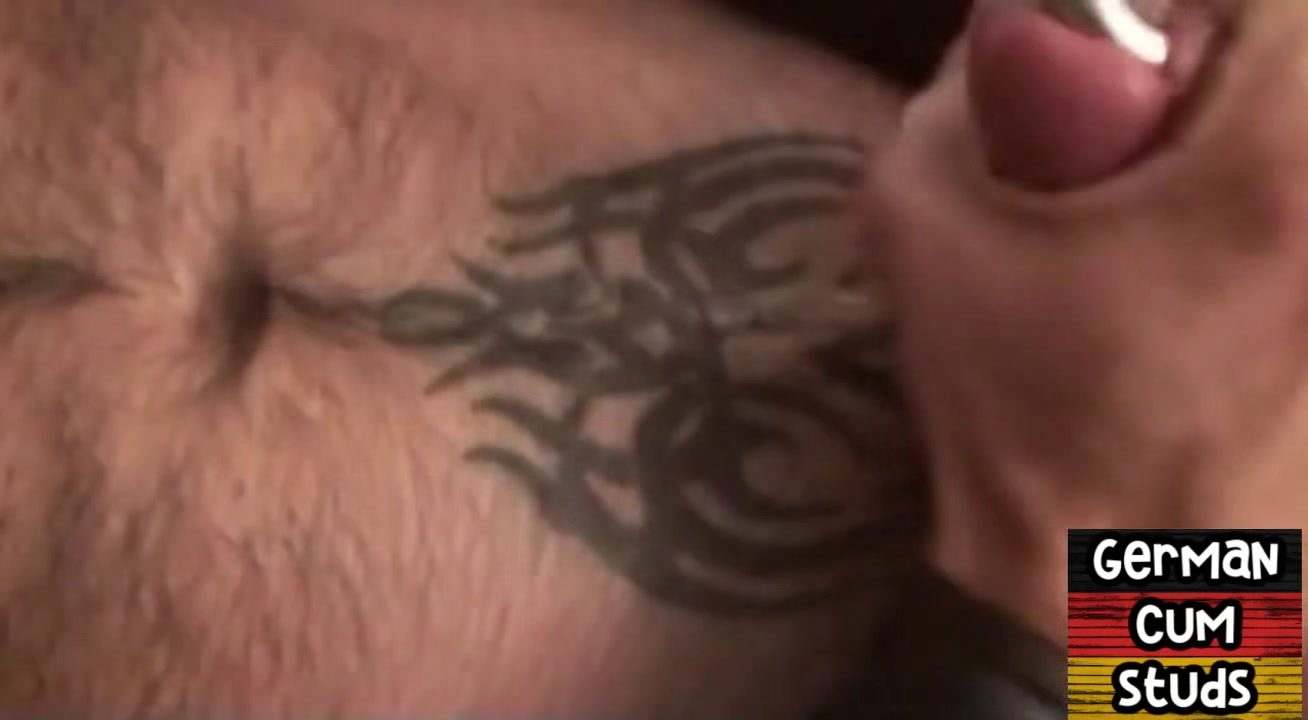 European DILF creampied by inked top during bareback sex