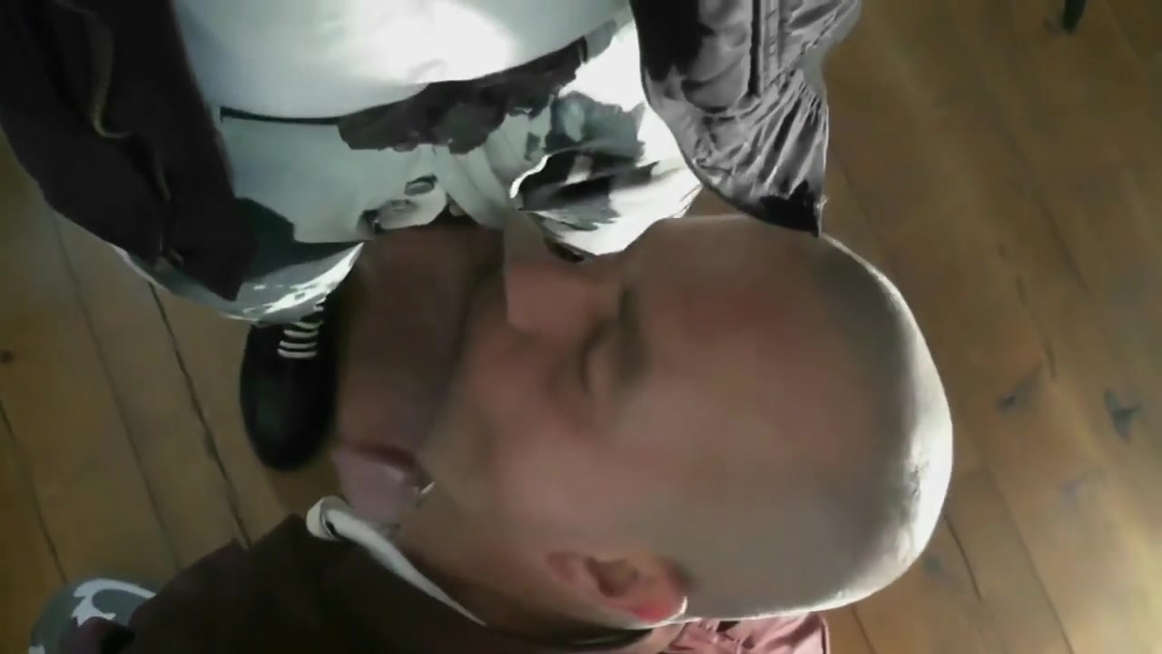 Skinhead dominated by Kinkbrat