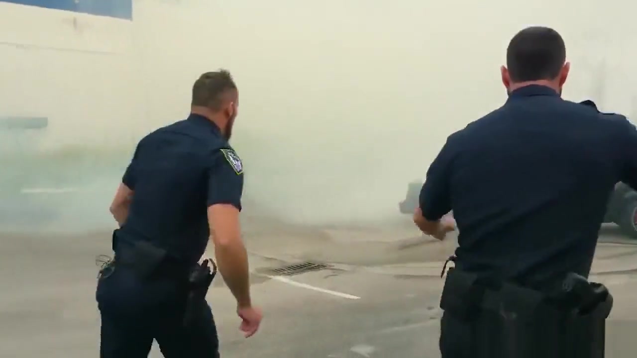 Gay male cops having sex Fucking the white officer with some chocolate